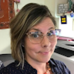 Meet your Posher, Stephanie